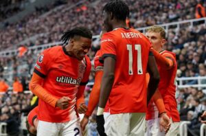 Elijah Adebayo Scores in Luton and Newcastle Thrilling 4-4 Draw
